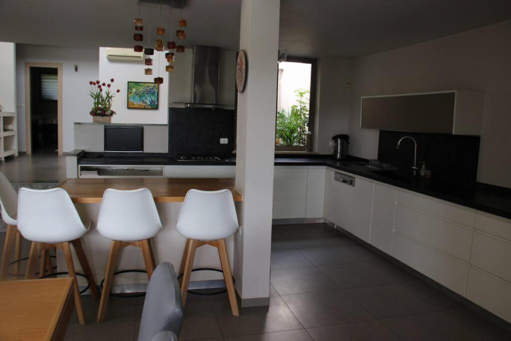 קשת בענן Villa Modiin Dış mekan fotoğraf